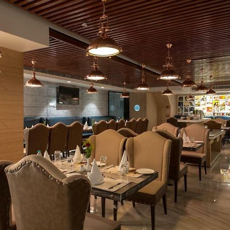 Hotel Atishay Bhopal Exterior photo